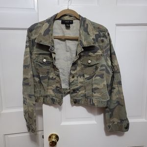 Venezia (Lane Bryant) denim camo crop jacket